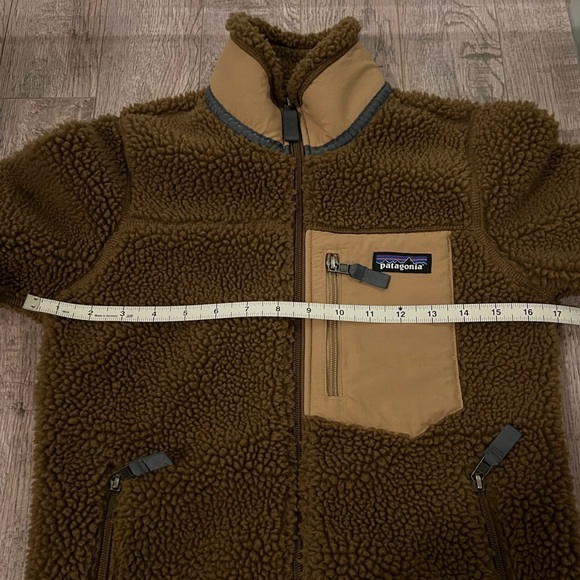 Patagonia Women's Classic Retro-X Jacket - Picture 3 of 5